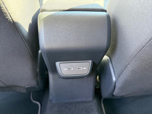 Volkswagen Taigo 1.0 TSI Life | Achteruitrijcamera | Airco | Buitenspiegels elektrisch verstel- en verwarmbaar ActivLease financial lease