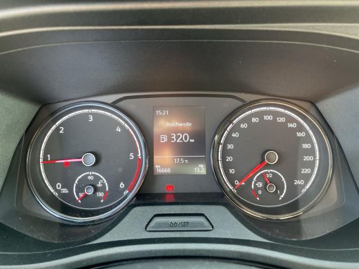 Volkswagen Transporter 2.0 TDI 150Pk L2H1 | Stoelverwarming | Airco | PDC | Bluetooth | ActivLease financial lease