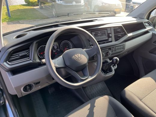 Volkswagen Transporter 2.0 TDI 150Pk L2H1 | Stoelverwarming | Airco | PDC | Bluetooth | ActivLease financial lease