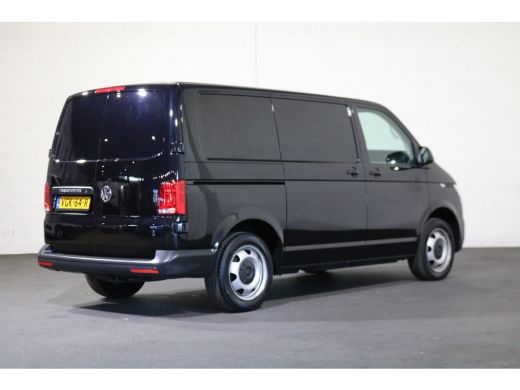 Volkswagen Transporter 2.0 TDI L1 H1 Automaat Inrichting ActivLease financial lease