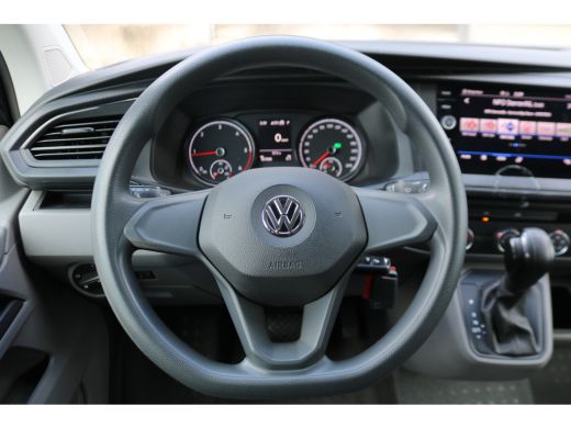 Volkswagen Transporter 2.0 TDI L1 H1 Automaat Inrichting ActivLease financial lease