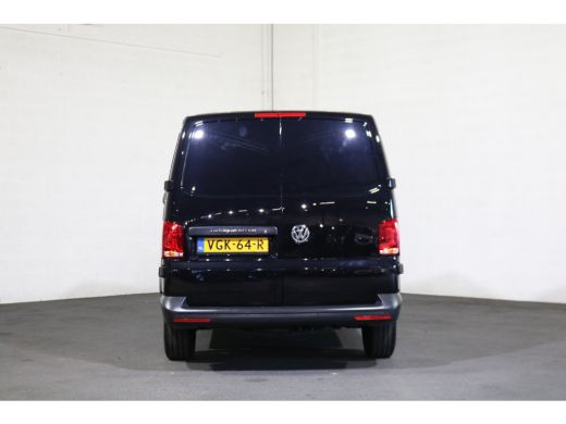 Volkswagen Transporter 2.0 TDI L1 H1 Automaat Inrichting ActivLease financial lease