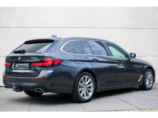 BMW 5 Serie Touring 530e Business Edition Plus -Luxury Line-Trekhaak-Leder-