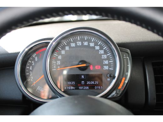 Mini One 1.5 One First | Parkeersensoren | Lichtmetalen Velgen | Bluetooth | ActivLease financial lease