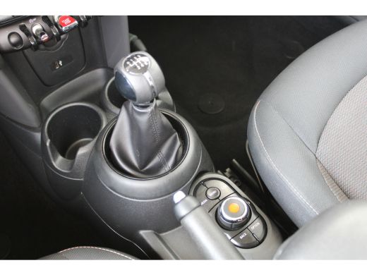 Mini One 1.5 One First | Parkeersensoren | Lichtmetalen Velgen | Bluetooth | ActivLease financial lease