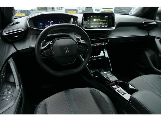 Peugeot 2008 1.2 PURETECH 130PK ALLURE PACK AUTOMAAT / NAVI / LED / PDC / CLIMA / 17"LMV / CAMERA / WINTERPAKK... ActivLease financial lease