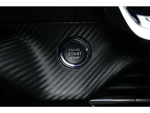 Peugeot 2008 1.2 PURETECH 130PK ALLURE PACK AUTOMAAT / NAVI / LED / PDC / CLIMA / 17"LMV / CAMERA / WINTERPAKK... ActivLease financial lease