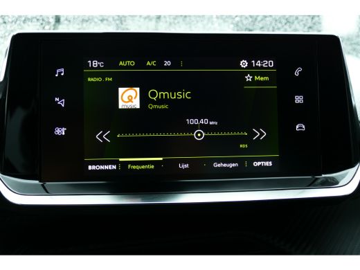 Peugeot 2008 1.2 PURETECH 130PK ALLURE PACK AUTOMAAT / NAVI / LED / PDC / CLIMA / 17"LMV / CAMERA / WINTERPAKK... ActivLease financial lease