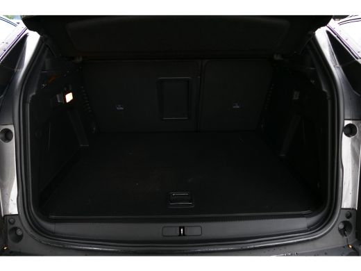 Peugeot 3008 1.6 HYBRID 225PK ALLURE PACK AUTOMAAT / NAVI / LED / PDC / CLIMA / 17"LMV / CAMERA / WINTERPAKKET... ActivLease financial lease