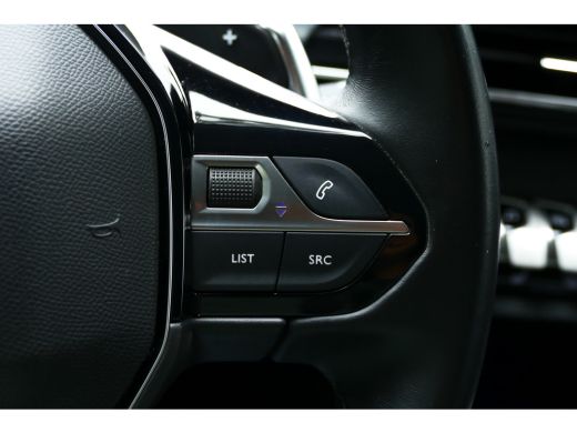 Peugeot 3008 1.6 HYBRID 225PK ALLURE PACK AUTOMAAT / NAVI / LED / PDC / CLIMA / 17"LMV / CAMERA / WINTERPAKKET... ActivLease financial lease