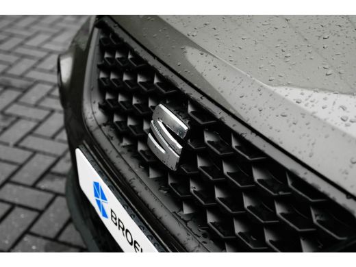 Seat Arona Style Business Connect | Airconditioning automatisch met 2-zone-temperatuurregeling | Automatisch... ActivLease financial lease