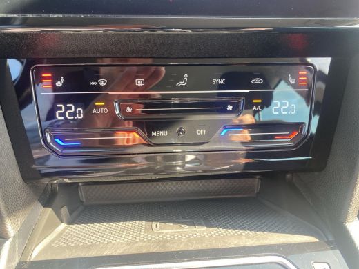 Volkswagen Passat Variant 1.4 TSI PHEV GTE Business | 218 Pk | PHEV | Trekhaak | A-Camera | ActivLease financial lease