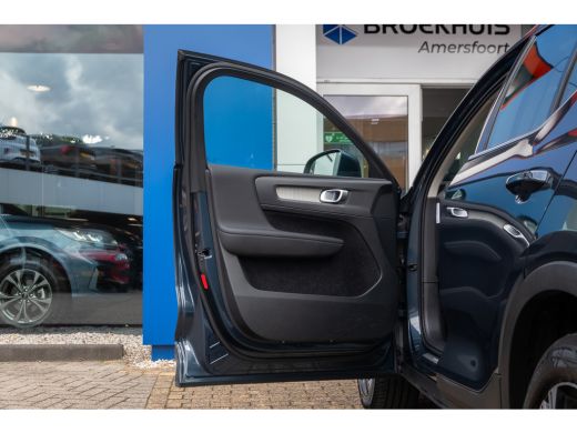 Volvo  XC40 1.5 T5 Recharge Inscription | Trekhaak | Elektrisch pano-dak | Cruise adaptief | Stoel+stuur verw... ActivLease financial lease