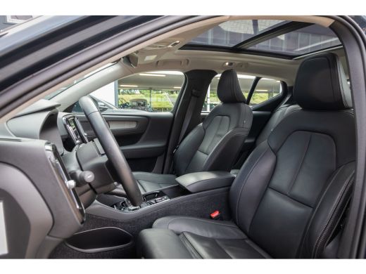 Volvo  XC40 1.5 T5 Recharge Inscription | Trekhaak | Elektrisch pano-dak | Cruise adaptief | Stoel+stuur verw... ActivLease financial lease
