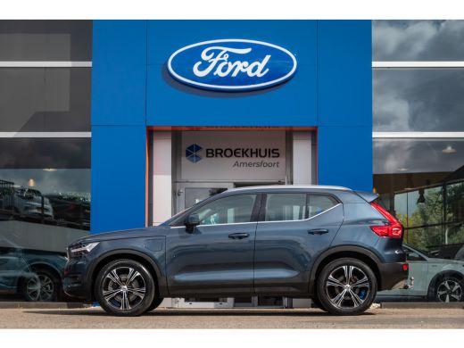 Volvo  XC40 1.5 T5 Recharge Inscription | Trekhaak | Elektrisch pano-dak | Cruise adaptief | Stoel+stuur verw... ActivLease financial lease