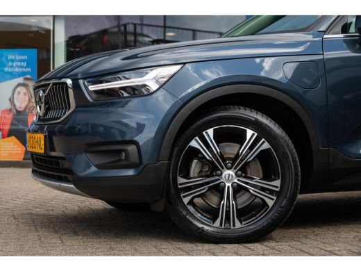 Volvo  XC40 1.5 T5 Recharge Inscription | Trekhaak | Elektrisch pano-dak | Cruise adaptief | Stoel+stuur verw... ActivLease financial lease
