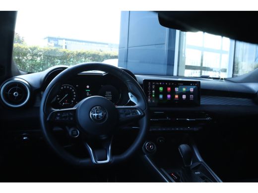 Alfa Romeo Tonale 1.3T PHEV Veloce 360 Camera l Adaptive Cruise Control l ActivLease financial lease