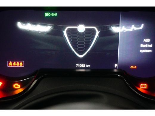 Alfa Romeo Tonale 1.5T Hybrid Super | Airco (automatisch) | Alarm klasse 1(startblokkering) | Apple Carplay/Android... ActivLease financial lease