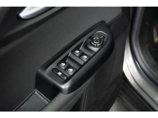 Alfa Romeo Tonale 1.5T Hybrid Super | Airco (automatisch) | Alarm klasse 1(startblokkering) | Apple Carplay/Android... ActivLease financial lease