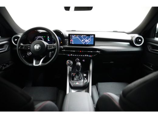 Alfa Romeo Tonale 1.5T Hybrid Super | Airco (automatisch) | Alarm klasse 1(startblokkering) | Apple Carplay/Android... ActivLease financial lease