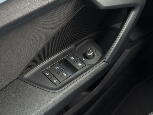 Audi A3 Sportback 30 TFSI Aut. Advanced ed. | Virtual | ALU | Navi | ECC | Carplay | ActivLease financial lease