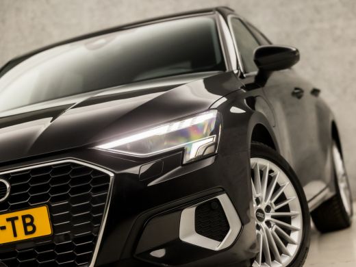 Audi A3 Sportback 40 TFSI e Sport 204Pk Automaat (SCHUIFDAK, APPLE CARPLAY, GROOT NAVI, SPORTSTOELEN, PAR... ActivLease financial lease