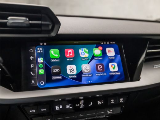 Audi A3 Sportback 40 TFSI e Sport 204Pk Automaat (SCHUIFDAK, APPLE CARPLAY, GROOT NAVI, SPORTSTOELEN, PAR... ActivLease financial lease