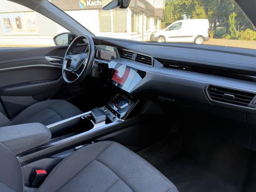 Audi e-tron 50 Aut. Quattro Edition 71 kWh | Navi | Keyless | Virtual | ActivLease financial lease