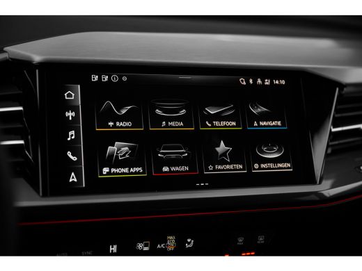 Audi Q4 e-tron S edition Competition | Achterklep, automatisch bedienbaar | Achteruitrijcamera | Adaptive cruise... ActivLease financial lease