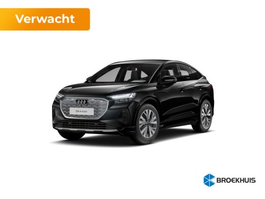 Audi Q4 e-tron S edition Competition | Achterklep, automatisch bedienbaar | Achteruitrijcamera | Adaptive cruise...