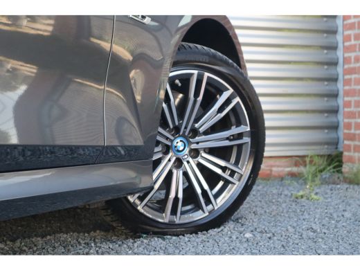 BMW 3 Serie Touring M-Sport Hifi / Stoelverwarming / 18inch / Sportstoelen / ActivLease financial lease