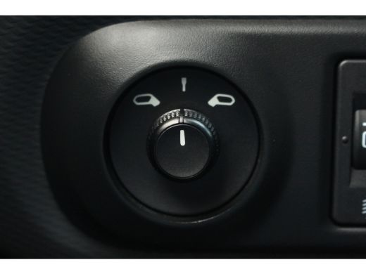 Citroën C4 Cactus 1.2 110 PK Business | Stoelverwarming | Carplay | Climate | DAB | 110 PK Business | Stoelverwarmi... ActivLease financial lease