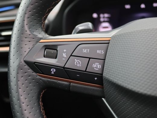 CUPRA Formentor 1.4 e-Hybrid Performance 204PK DSG Pano-Schuifdak, Full led, Adaptieve Cruise Controle, Achteruit... ActivLease financial lease