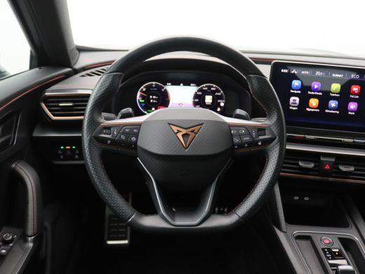 CUPRA Formentor 1.4 e-Hybrid VZ Performance 245PK DSG Trekhaak, Pano-Schuifdak, Achteruitrijcamera, Memorystoel, ... ActivLease financial lease