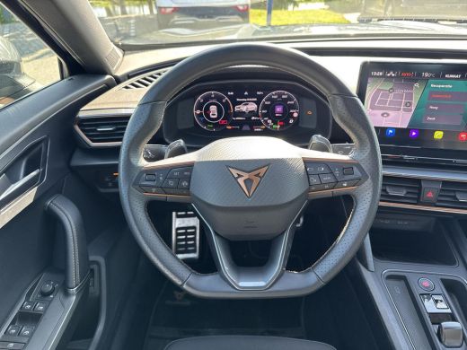 CUPRA Formentor 1.4 e-Hybrid VZ Performance | PHEV | 245 pk | Trekhaak | Camera Rondom | LED Matrix | DCC | ActivLease financial lease