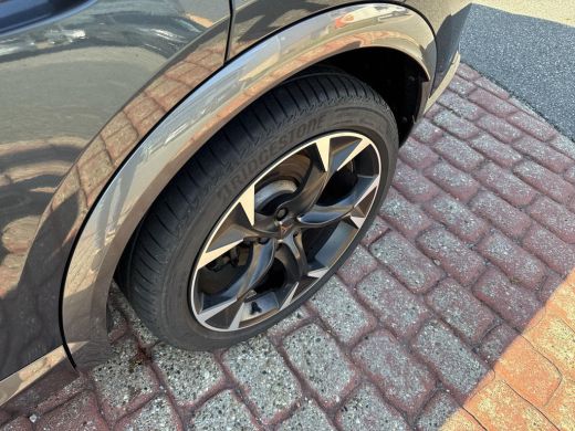 CUPRA Formentor 1.4 e-Hybrid VZ Performance | PHEV | 245 pk | Trekhaak | Camera Rondom | LED Matrix | DCC | ActivLease financial lease