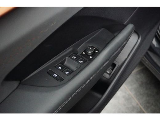 CUPRA Terramar 1.5 TSI e-Hybrid Business ActivLease financial lease