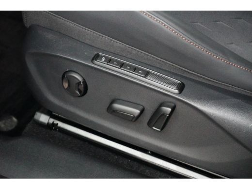 CUPRA Terramar 1.5 TSI e-Hybrid Business ActivLease financial lease