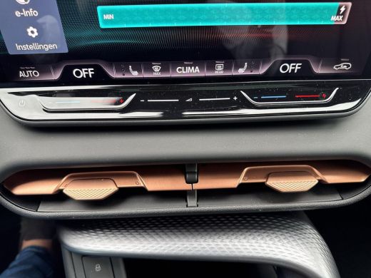 CUPRA Terramar 1.5 TSI e-Hybrid VZ America s CUP | PHEV | 272 Pk | Americas Cup Lim Edition | Trekhaak | Pano Dak | ActivLease financial lease