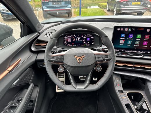 CUPRA Terramar 1.5 TSI e-Hybrid VZ America s CUP | PHEV | 272 Pk | Americas Cup Lim Edition | Trekhaak | Pano Dak | ActivLease financial lease