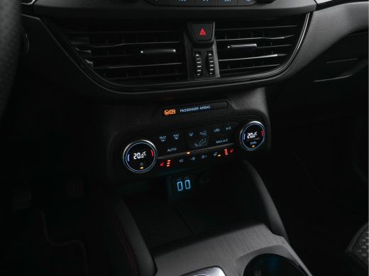 Ford Focus 2.0 ST-Line-X Business EcoBlue (INCL-BTW) Aut. *ADAPTIVE-CRUISE | DIGI-COCKPIT | KEYLESS | CAMERA... ActivLease financial lease