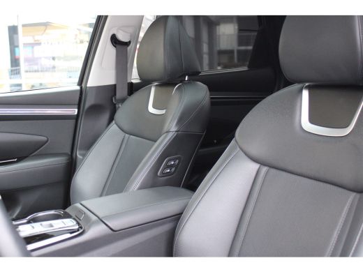 Hyundai Tucson 1.6 T-GDI 265pk PHEV Premium Sky 4WD | DEMO DEAL: 299,- P/M! | Schuifkanteldak | 360 camera | Led... ActivLease financial lease
