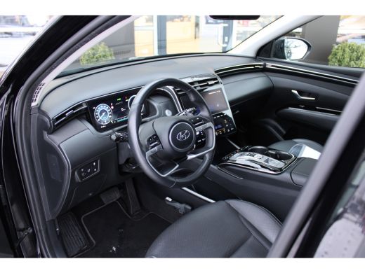 Hyundai Tucson 1.6 T-GDI 265pk PHEV Premium Sky 4WD | DEMO DEAL: 299,- P/M! | Schuifkanteldak | 360 camera | Led... ActivLease financial lease