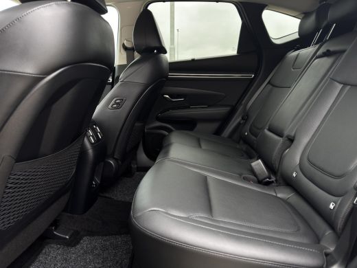 Hyundai Tucson 1.6 T-GDI PHEV Premium 4WD | Stuurverwarming | Stoel verwarming/verkoeling | Elektrisch verstelba... ActivLease financial lease