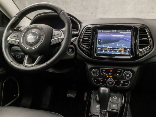 Jeep Compass 1.4 MultiAir Limited 4x4 170Pk Automaat (SCHUIFDAK, GROOT NAVI, APPLE CARPLAY, STUUR/STOELVERWARM... ActivLease financial lease
