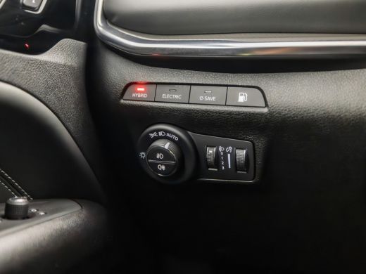 Jeep Compass 4xe 240 Plug-in Hybrid Electric S Black Sport 240Pk Automaat (VIRTUAL COCKPIT, APPLE CARPLAY, GRO... ActivLease financial lease