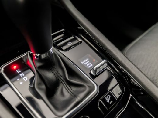 Jeep Compass 4xe 240 Plug-in Hybrid Electric S Black Sport 240Pk Automaat (VIRTUAL COCKPIT, APPLE CARPLAY, GRO... ActivLease financial lease