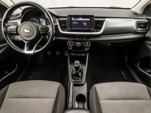 Kia Stonic 1.0 T-GDi DynamicLine (APPLE CARPLAY, NAVIGATIE, CAMERA, CRUISE, SPORTSTOELEN, PARKEERSENSOREN, L... ActivLease financial lease