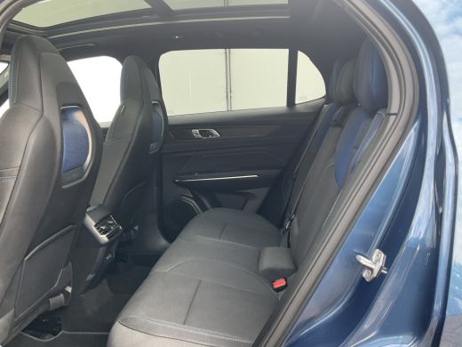 Lynk & Co 01 1.5 PHEV 360° Cam Navi Carplay Zwarte Hemel Pano.dak incl.BTW ActivLease financial lease