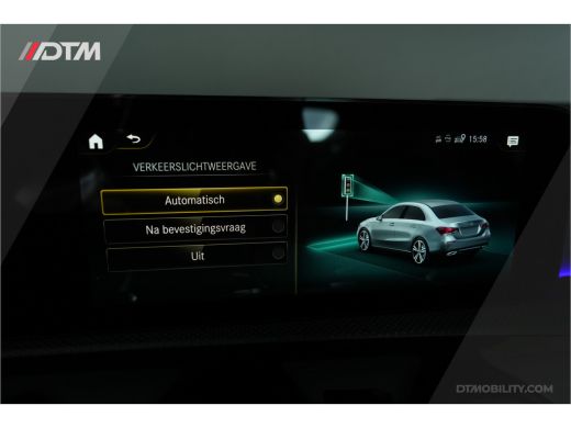 Mercedes-Benz A-Klasse 200 AMG Night | Panoramadak | Memory | Sfeer ActivLease financial lease